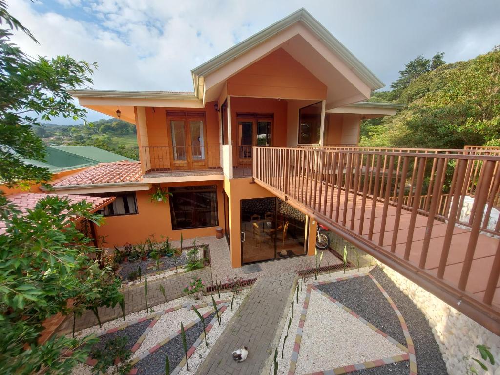 Mi Casa Su Casa Monteverde - supplier image 5